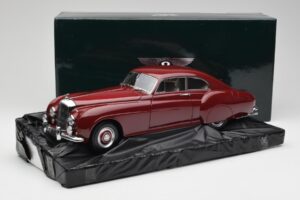 Bentley R-Type Continental Tudor Raudonas Minichamps 1:18 100139421 Metalas - nuotrauka 8 iš 8
