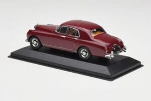 Bentley S1 Continental Flying Spur Bordo Minichamps 1:43 436139550 Metalas - nuotrauka 3 iš 4