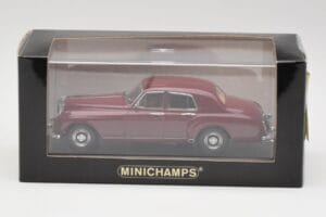 Bentley S1 Continental Flying Spur Bordo Minichamps 1:43 436139550 Metalas - nuotrauka 4 iš 4