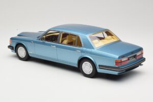 Bentley Turbo R LWB Mėlynas GT Spirit 1:18 GT782 Derva - nuotrauka 5 iš 6