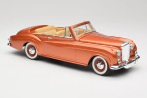 Bentley Type S2 Mulliner Kabrioletas Tudor Oranžinis Metalinis Solido 1:18 8007 Metalas - nuotrauka 6 iš 8