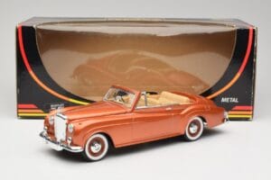 Bentley Type S2 Mulliner Kabrioletas Tudor Oranžinis Metalinis Solido 1:18 8007 Metalas - nuotrauka 8 iš 8