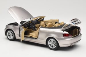 BMW 1 Series E88 Kabrioletas Mineral Silver Metallic Kyosho 1:18 80430427020 Metalas - nuotrauka 5 iš 8
