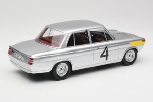 BMW 1800 TiSA #4 J. Ickx / J. van Ophem 24 Hours of Spa 1965 Winners Minichamps 1:18 107652504 Derva - nuotrauka 2 iš 6