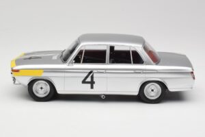 BMW 1800 TiSA #4 J. Ickx / J. van Ophem 24 Hours of Spa 1965 Winners Minichamps 1:18 107652504 Derva - nuotrauka 3 iš 6