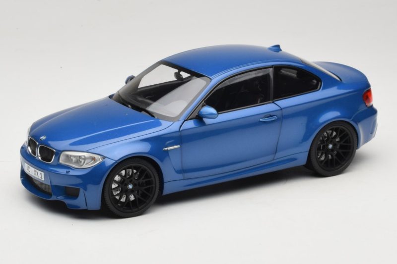 BMW 1M Coupe E82 Blue Metallic Minichamps 1:18 110020025 Metalas