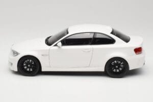 BMW 1M Coupe E82 Baltas Minichamps 1:18 110020022 Metalas - nuotrauka 4 iš 8