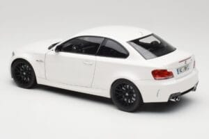 BMW 1M Coupe E82 Baltas Minichamps 1:18 110020022 Metalas - nuotrauka 7 iš 8