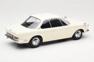 BMW 2000 CS Coupe Kreminis KK-Scale 1:18 KKDC180121 Metalas - nuotrauka 2 iš 6