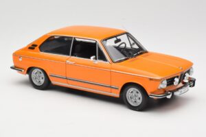 BMW 2000 Tii Touring Oranžinis Minichamps 1:18 80430145824 Metalas - nuotrauka 6 iš 8