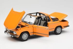 BMW 2002 E10 Kabrioletas Colorado Oranžinis AUTOart 1:18 80430300713 Metalas - nuotrauka 2 iš 8