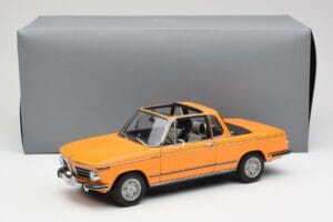 BMW 2002 E10 Kabrioletas Colorado Oranžinis AUTOart 1:18 80430300713 Metalas - nuotrauka 8 iš 8