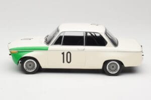 BMW 2002 Tii E10 #10 H. Hahne / D. Quester Winners Nurburgring 1968 Minichamps 1:18 155682710 Metalas - nuotrauka 3 iš 6