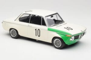 BMW 2002 Tii E10 #10 H. Hahne / D. Quester Winners Nurburgring 1968 Minichamps 1:18 155682710 Metalas - nuotrauka 4 iš 6
