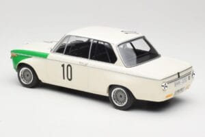 BMW 2002 Tii E10 #10 H. Hahne / D. Quester Winners Nurburgring 1968 Minichamps 1:18 155682710 Metalas - nuotrauka 5 iš 6
