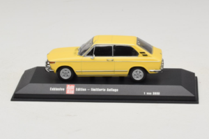 BMW 2002 Touring Geltonas Minichamps 1:43 403021115 Metalas