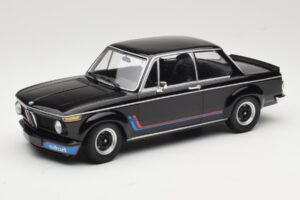 BMW 2002 Turbo Juodas Minichamps 1:18 155026204 Metalas