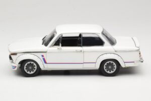 BMW 2002 Turbo E10 Baltas Anson 1:18 30393 Metalas - nuotrauka 4 iš 8
