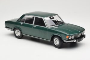 BMW 2500 E3 Green Metallic Minichamps 1:18 155029201 Metalas - nuotrauka 4 iš 6