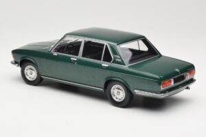 BMW 2500 E3 Green Metallic Minichamps 1:18 155029201 Metalas - nuotrauka 5 iš 6