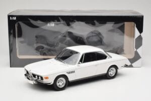BMW 2800 CS E9 Baltas Minichamps 1:18 155028030 Metalas - nuotrauka 6 iš 6