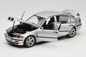 BMW 3 Series E46 Sidabrinis UT Models 1:18 80439421535 Metalas - nuotrauka 2 iš 8