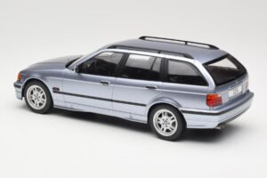 BMW 3 Series E36 Touring Blue Metallic MCG 1:18 MCG18365 Metalas - nuotrauka 5 iš 6