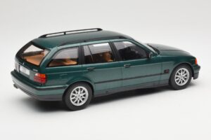 BMW 3 Series E36 Touring Green Metallic MCG 1:18 MCG18366 Metalas - nuotrauka 2 iš 6