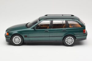 BMW 3 Series E36 Touring Green Metallic MCG 1:18 MCG18366 Metalas - nuotrauka 3 iš 6