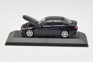 BMW 3 Series E90 Dark Blue Metallic Minichamps 1:43 80420392151-R Metalas - nuotrauka 2 iš 5