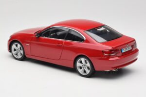 BMW 3 Series E92 Raudonas Kyosho 1:18 80430407219 Metalas - nuotrauka 7 iš 8