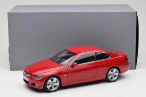 BMW 3 Series E92 Raudonas Kyosho 1:18 80430407219 Metalas - nuotrauka 8 iš 8