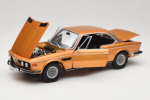 BMW 3.0 CSi E9 Gold Metallic Minichamps 1:18 180029027 Metalas - nuotrauka 2 iš 8