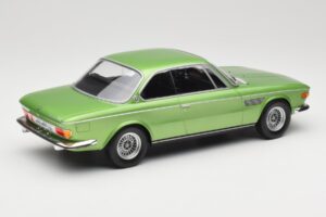 BMW 3.0 CSi E9 Green Metallic Minichamps 1:18 155028034 Metalas - nuotrauka 2 iš 6