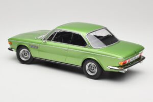 BMW 3.0 CSi E9 Green Metallic Minichamps 1:18 155028034 Metalas - nuotrauka 5 iš 6
