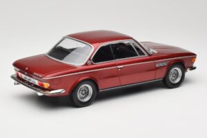 BMW 3.0 CSi E9 Red Metallic Minichamps 1:18 155028031 Metalas - nuotrauka 2 iš 6