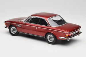 BMW 3.0 CSi E9 Red Metallic Minichamps 1:18 155028031 Metalas - nuotrauka 5 iš 6