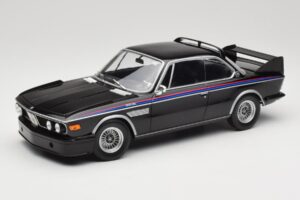 BMW 3.0 CSL E9 Juodas Minichamps 1:18 155028134 Metalas