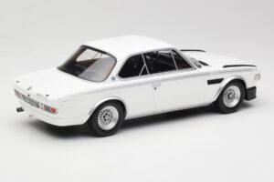 BMW 3.0 CSL E9 Chamonix White Otto 1:18 OT1145 Derva - nuotrauka 2 iš 6