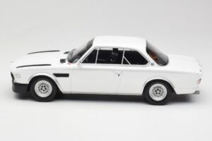 BMW 3.0 CSL E9 Chamonix White Otto 1:18 OT1145 Derva - nuotrauka 3 iš 6