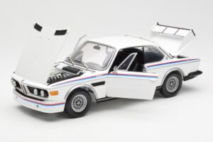 BMW 3.0 CSL E9 Su Spoilerių Komplektu Baltas Minichamps 1:18 180029021 Metalas - nuotrauka 2 iš 8