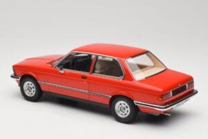 BMW 316 E21 Raudonas Minichamps 1:18 107024100 Derva - nuotrauka 5 iš 6