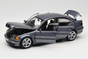 BMW 318i E46 Grey Metallic Prekybos Atstovų Leidimas UT Models 1:18 80430028459 Metalas - nuotrauka 2 iš 8