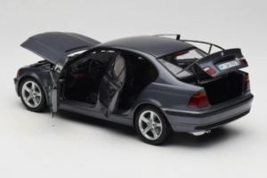 BMW 318i E46 Grey Metallic Prekybos Atstovų Leidimas UT Models 1:18 80430028459 Metalas - nuotrauka 5 iš 8