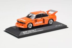 BMW 320i Group 5 #23 E. Cheever / G. Villeneuve 6 Hours of Mosport Class Winners 1977 Damaged Spoiler Minichamps 1:43 4007723 - nuotrauka 2 iš 5