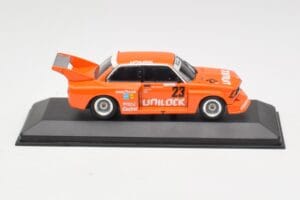 BMW 320i Group 5 #23 E. Cheever / G. Villeneuve 6 Hours of Mosport Class Winners 1977 Damaged Spoiler Minichamps 1:43 4007723 - nuotrauka 3 iš 5
