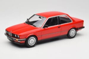 BMW 323i E21 Raudonas Minichamps 1:18 155026000 Metalas