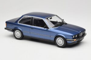 BMW 323i E30 Blue Metallic Minichamps 1:18 155026002 Metalas - nuotrauka 4 iš 6