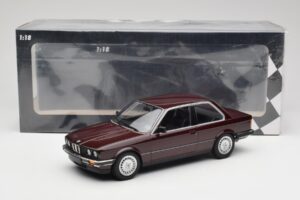 BMW 323i E30 Dark Red Metallic Minichamps 1:18 155026007 Metalas - nuotrauka 6 iš 6