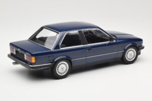 BMW 323i E30 Saturn Blue Minichamps 1:18 155026009 Metalas - nuotrauka 2 iš 6